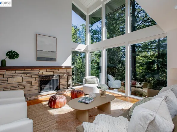 6540 Saroni Dr, Oakland, CA 94611