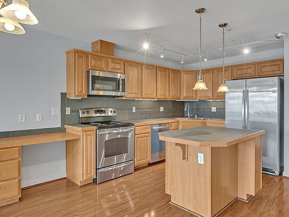 5th image of 13405 97th Ave E Unit 308