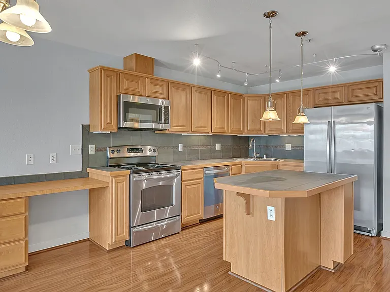 13405 97th Ave E #308 — Photo 5