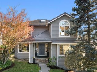 4139 SW Frontenac St, Seattle, WA 98136