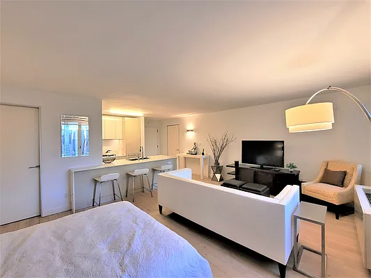 Sold by Corcoran | media 25