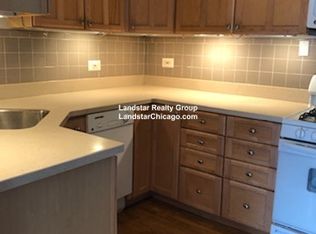 6602 N Bosworth Ave #3N, Chicago, IL 60626