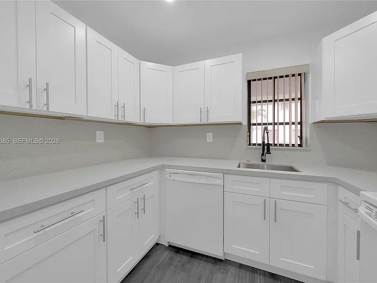 1535 SW 122nd Ave #3-7 — Photo 10