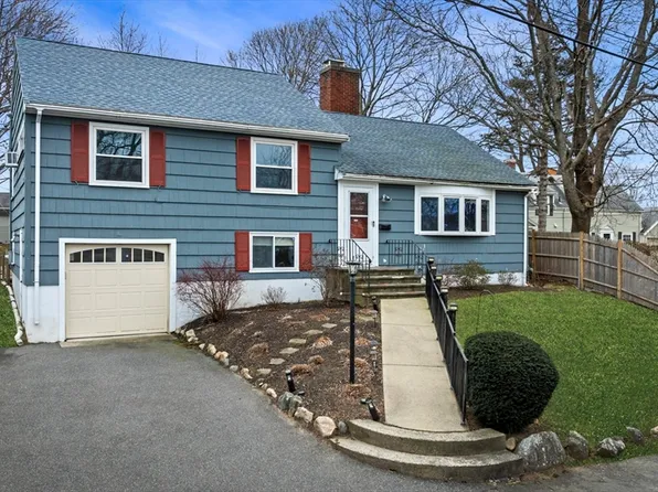 23 Hillcrest Rd, Marblehead, MA 01945