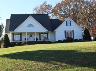 421 N Spring St, Scottsville, KY 42164