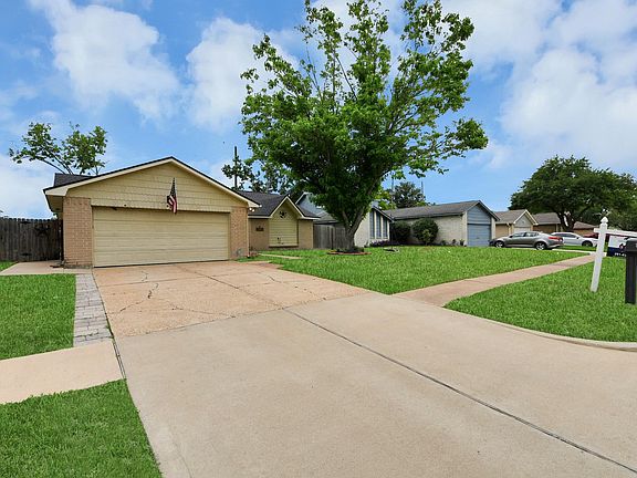 4th image of 24118 Nomini Hall Ln