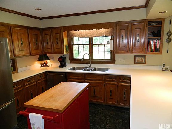 5th image of 3225 Farmwood Pl