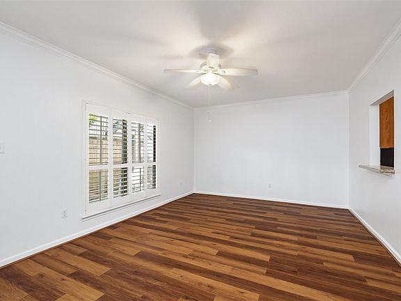 5th image of 1100 Augusta Dr APT 83