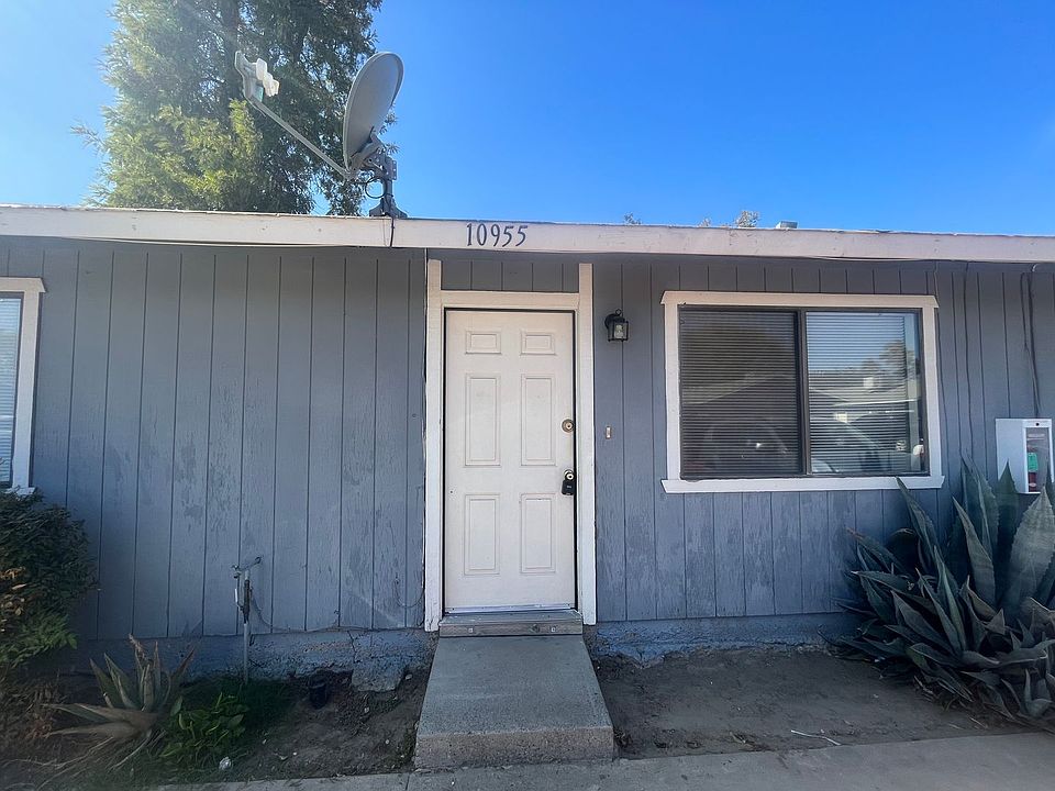 1st image of 10925 Thompson Dr #71