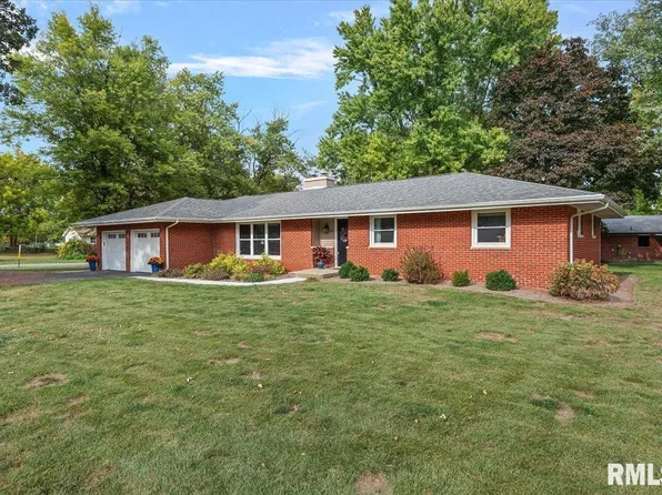511 E State Route 125, Pleasant Plains, IL 62677