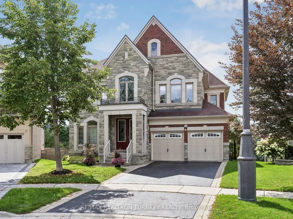 76 Vines Pl, Aurora, ON L4G 0R7