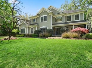 41 Glenwood Ave, Demarest, NJ 07627