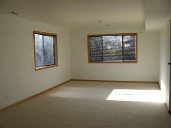 3rd image of 4448 San Fernando Dr