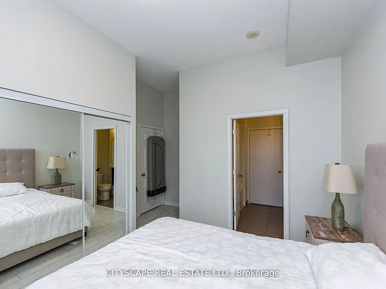 365 Prince Of Wales Dr E #611 — Photo 19