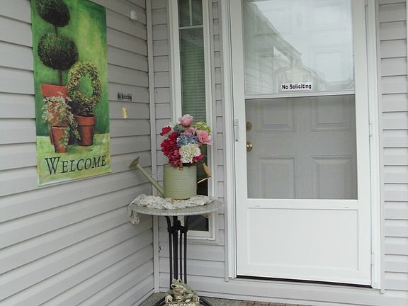2nd image of 2612 186th St E