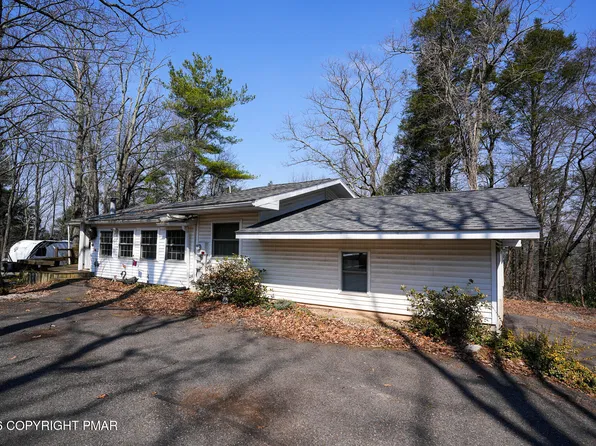 8245 Interchange Rd, Lehighton, PA 18235