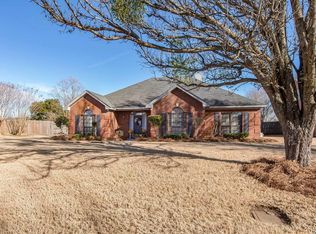 2405 Old Creek Rd, Montgomery, AL 36117