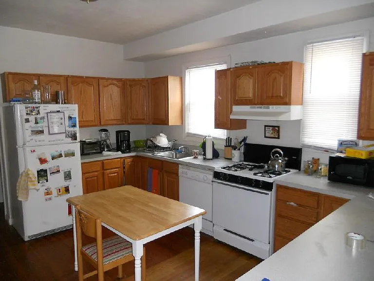 18 Greylock Rd #1 — Photo 3