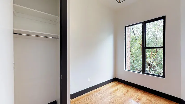 Rented by Nooklyn NYC LLC | media 3