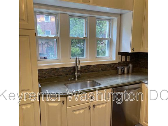 3rd image of 242 Emerson St NW #Nw