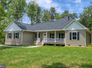 142 Admiral Dr, Bumpass, VA 23024