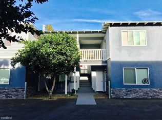 22810 9th St #THE, Newhall, CA 91321