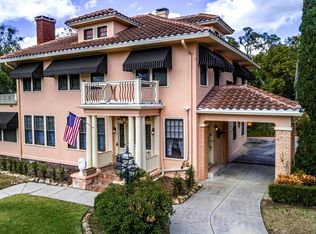 347 E 3rd Ave, Mount Dora, FL 32757