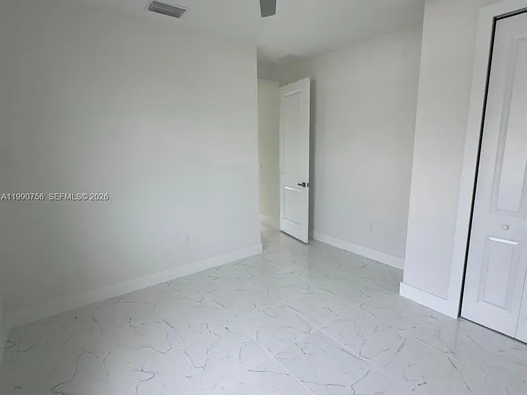 4624 Connie Ave N — Photo 22