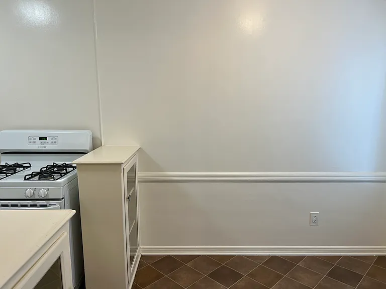 3409 E Ocean Blvd — Photo 5