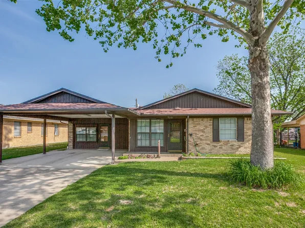 725 Calvin Dr, Garland, TX 75041