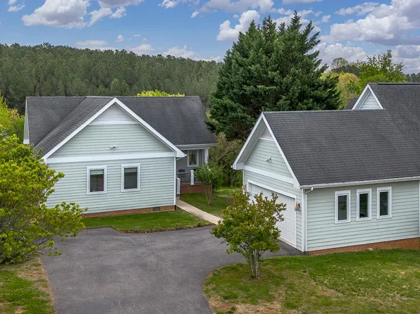 90 Woodridge Ln, Lexington, VA 24450