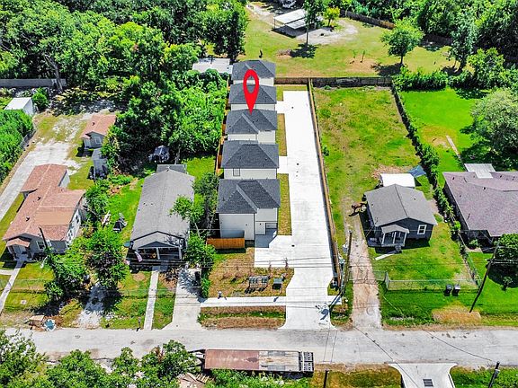 3rd image of 7312 Wileyvale Rd #D