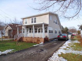 604 Royal Dr, Jackson, MI