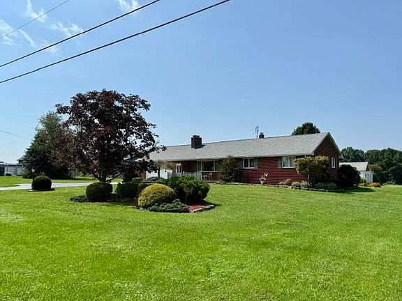 3rd image of 79 Gearhart Rd