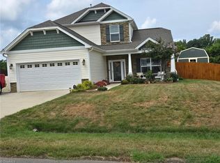260 Kyndall Run Dr, Lexington, NC 27295