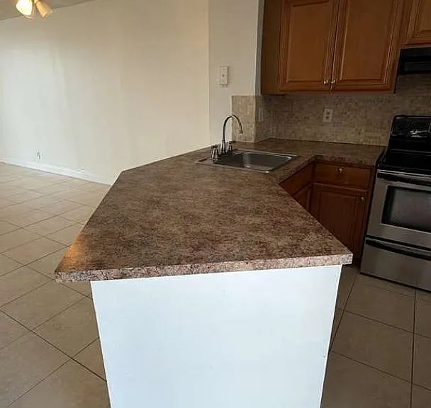 8750 N Sherman Cir #507 — Photo 3