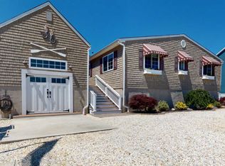 19 Mermaid Rd, Toms River, NJ 08753