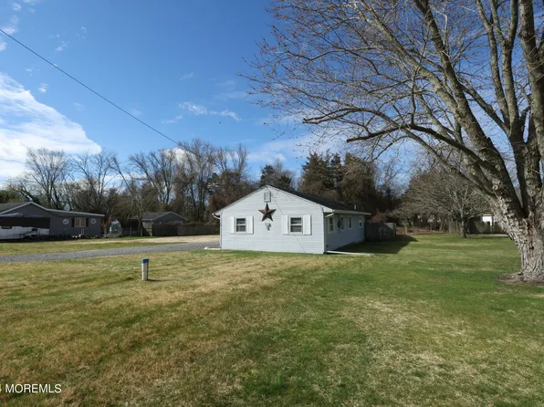 30 Walnut Street, Little Egg Harbor, NJ 08087