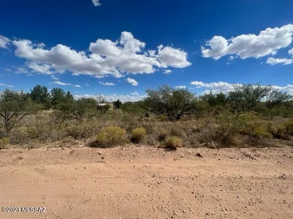N Dove Song Ln #389, Benson, AZ 85602