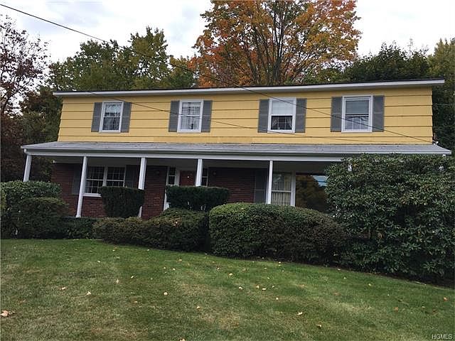 1st image of 32 Will Rogers Ln