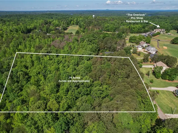 737/738 Fairway Ln, Westminster, SC 29693