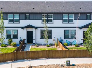 1214 NW Upas Pl, Redmond, OR 97756