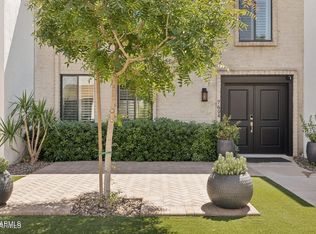 7694 E Minnezona Ave, Scottsdale, AZ 85251