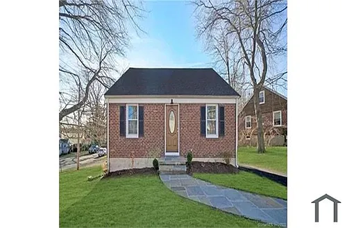 563 Jennings Rd Photo 1