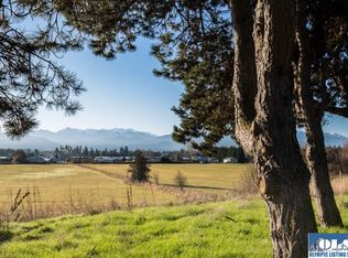 96 W Hawks View Ln, Sequim, WA 98382