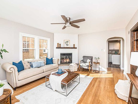 3rd image of 1143 Elm Lawn St