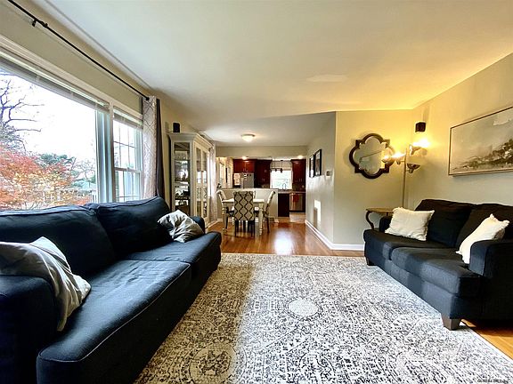 5th image of 2318 Gurenson Ln