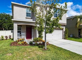 111 Cascade Bend Dr, Ruskin, FL 33570