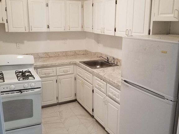 2nd image of 129-07 154th St #2