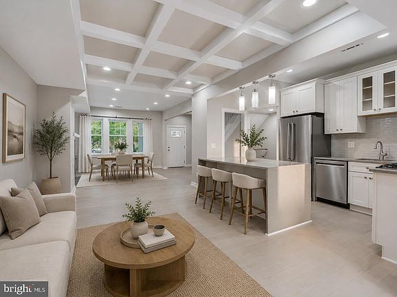 5th image of 4522 4th St NW